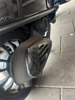 Vespa sprint sito plus uitlaat imitatie, Ophalen