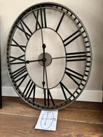 Ovale wandklok - 70x58 cm - Barendrecht, Ophalen, Gebruikt, Analoog, Wandklok