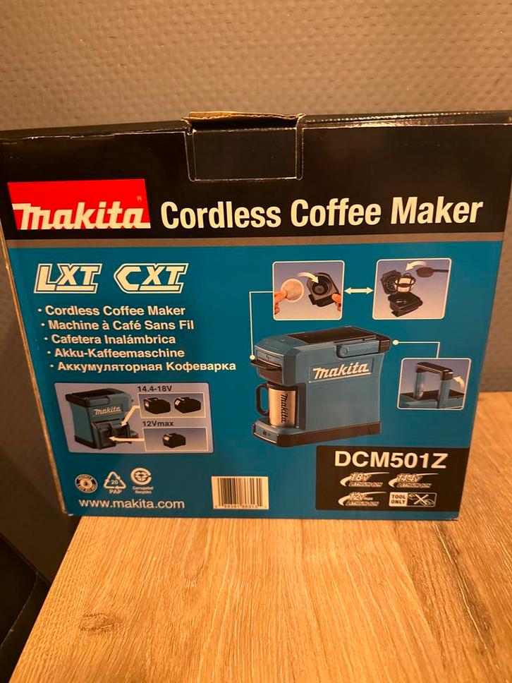 Makita DCM501Z Accu Koffiezetapparaat - Nieuw, Doe-het-zelf en Verbouw, Compressors, Nieuw, Minder dan 6 bar, Minder dan 25 liter