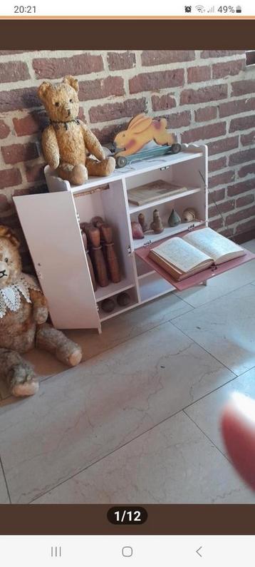 Vakkenkastje, Poppenkastje, miniatuur kastje beschikbaar voor biedingen