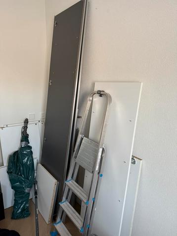 Design kledingkast gratis op te halen