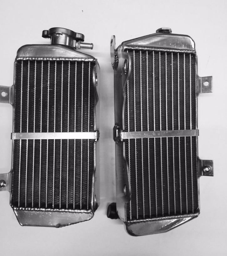 Radiateurs Honda cr125 cr250 cr500 crf250 crf450 – Nieuw –, Motoren, Onderdelen | Honda, Nieuw, Ophalen of Verzenden