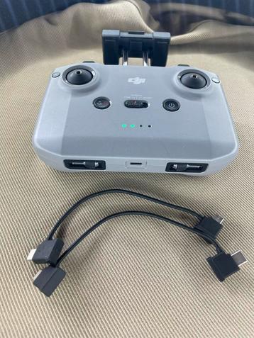 DJI Afstandsbediening + Tas - Nieuw! beschikbaar voor biedingen