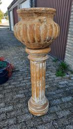 Terracotta Bloempot op zuil., Rond, Gebruikt, 40 cm of meer, Tuin