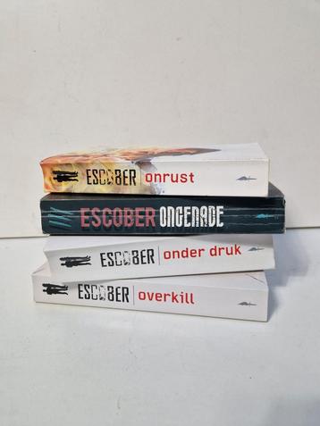 Escobar Boeken Stapel - Complete Set Thrillers beschikbaar voor biedingen