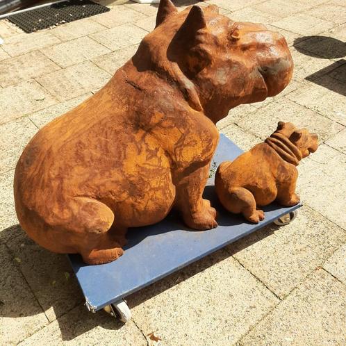 twee gietijzeren beelden nijlpaarden, Tuin en Terras, Tuinbeelden, Nieuw, Dierenbeeld, Metaal, Ophalen of Verzenden