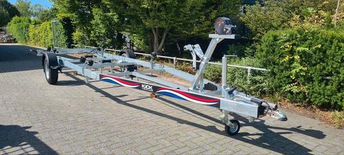 ACTIE!!  KiCK TENDER TRAILER GEREMD BUN-model, Watersport en Boten, Boottrailers, Nieuw, Minder dan 1500 kg, 6 tot 9 meter, Verstelbare verlichting
