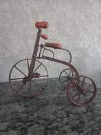 Schattige antieke decoratieve driewieler fiets, Antiek en Kunst, Ophalen of Verzenden