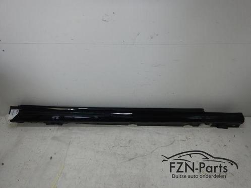Mercedes-Benz C63 W205 AMG Sideskirt Rechts, Auto-onderdelen, Carrosserie en Plaatwerk, Gebruikt, Ophalen of Verzenden