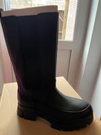 Boots UGG Ashton HIGH Chelsea, Ophalen of Verzenden, Zo goed als nieuw, Zwart