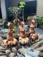 Houtsnijwerk meditatie giraf op boomstronk Bali Indonesie, Verburgt Vintage, Nieuw, Ophalen of Verzenden, https://verburgtvintage.nl/#contact