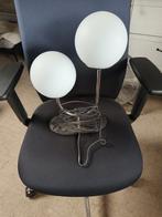 Ikea lamp met twee bollen, Ophalen, Zo goed als nieuw, Minder dan 100 cm