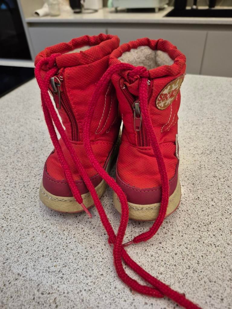 Snowboots maat 20/21 - Perfect voor de winter!, Kinderen en Baby's, Gebruikt, Jongetje of Meisje, Laarsjes, Ophalen of Verzenden