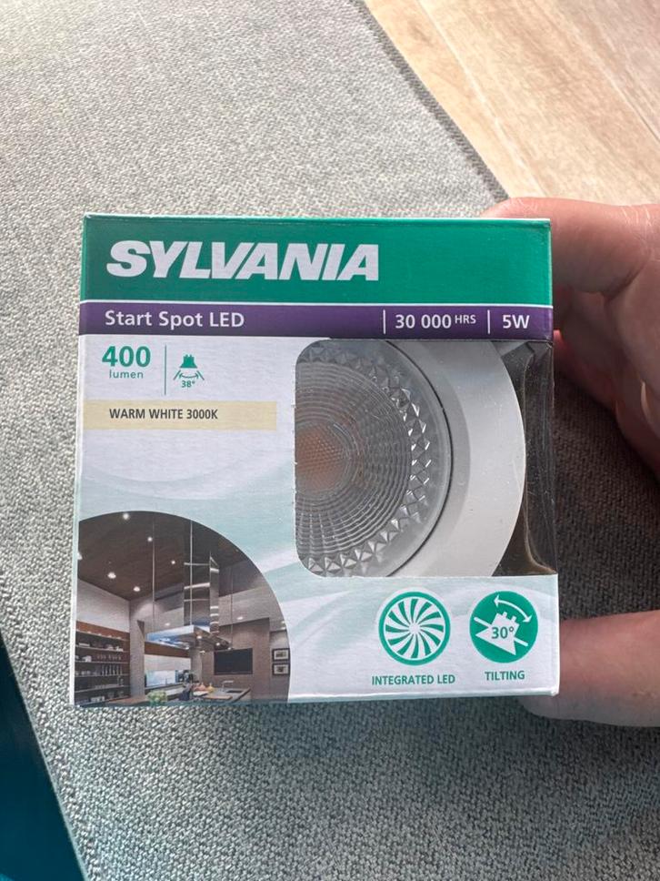 NIEUW 11x Sylvania LED inbouwspots 30000 branduren! 5w 400l, Huis en Inrichting, Lampen | Spots, Nieuw, Plafondspot of Wandspot