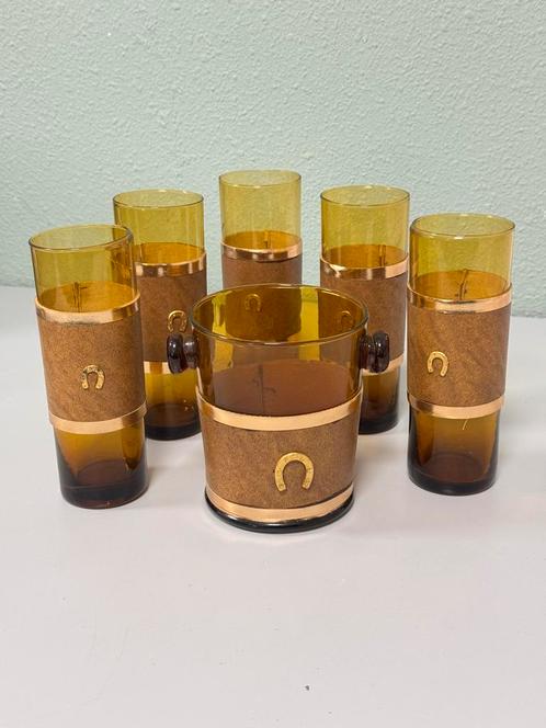 Antiek 1950 5 wisky glazen + ijsemmer amber leder hoefijzer, Verzamelen, Glas en Borrelglaasjes, Zo goed als nieuw, Borrel- of Shotglas