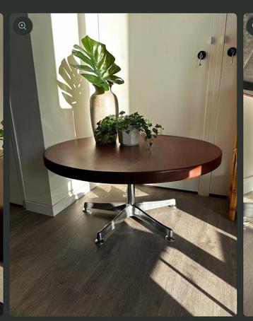 Vintage lederen ronde tafel