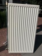 Radiator verwarming 3 plaats, Doe-het-zelf en Verbouw, Verwarming en Radiatoren, Ophalen, 30 tot 80 cm, Radiator, Zo goed als nieuw