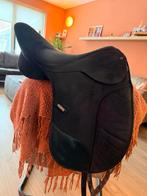 Wintec pro Isabel Werth 17,5inch, Dieren en Toebehoren, Paarden en Pony's | Zadels, Ophalen of Verzenden, Gebruikt, Dressuur