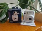 New in box Instax mini 11 ice white instant camera, Audio, Tv en Foto, Fotocamera's Analoog, 1102WT, Nieuw, Katrina Graham, Katrinagraham2011@gmail.com