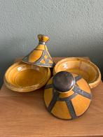 Aardewerk Tajine’s / Marokaans / Kerrygeel 2 stuks, Ophalen of Verzenden, Zo goed als nieuw