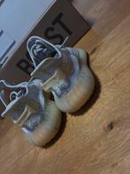 Yeezy Boost 350 V2 Light - Maat 38, Kleding | Heren, Schoenen, Ophalen of Verzenden, Zo goed als nieuw, Wit, Sneakers of Gympen