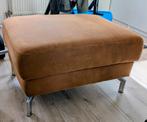 Montel hocker. Cognac kleur. 80 bij 60 cm, Huis en Inrichting, Banken | Voetenbanken en Poefen, Ophalen, Gebruikt, Rechthoekig