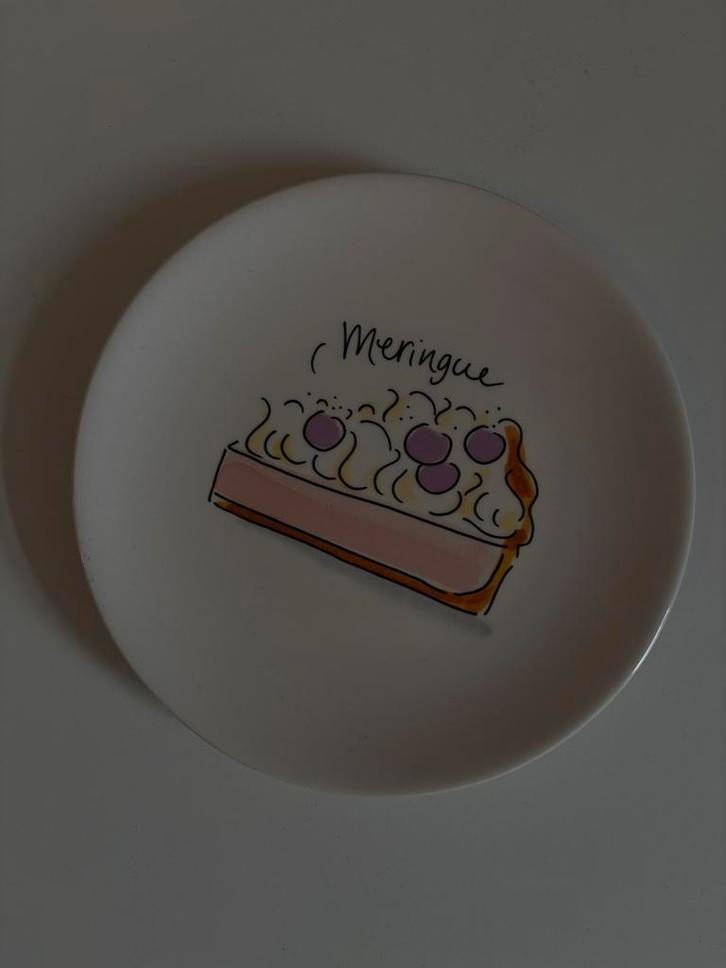 Blond Amsterdam • Taartbord Meringue, Huis en Inrichting, Keuken | Servies, Zo goed als nieuw, Blond Amsterdam, Aardewerk, Ophalen of Verzenden