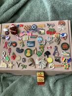 Verzameling pins en  buttons, Ophalen of Verzenden, Zo goed als nieuw, Overige onderwerpen
