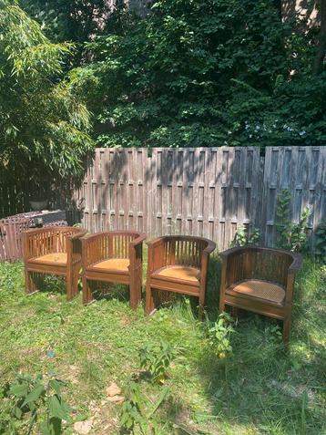 4 Art-Deco stoelen beschikbaar voor biedingen