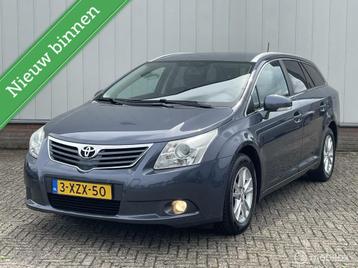 Toyota Avensis 1.8 VVTi Business | Navigatie | Camera | Clim beschikbaar voor biedingen