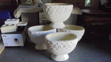 4 wit ovalen aardewerk bloempotten 20x11H17cm beschikbaar voor biedingen