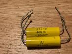 2x AV MKT 0,47 uf, Ophalen of Verzenden, Gebruikt