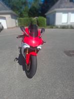 Yamaha r1, Motoren, 4 cilinders, Super Sport, Particulier, Meer dan 35 kW