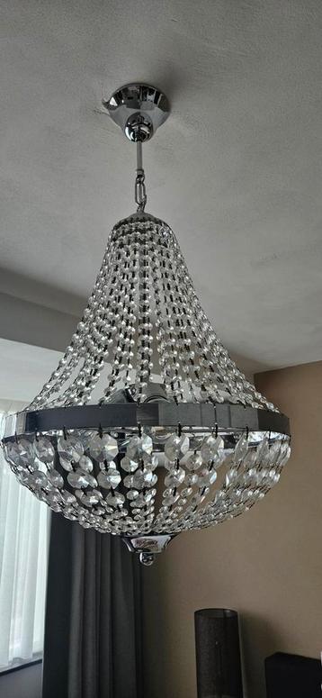 Kroonluchter met 3 Lampen beschikbaar voor biedingen