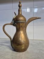 Vintage authentieke Arabische Dallah koffiekan, Ophalen of Verzenden
