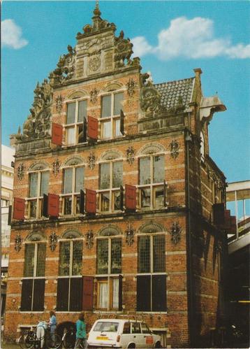 STAD GRONINGEN Goudkantoor met Lada  beschikbaar voor biedingen