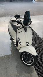 Vespa sprint E4, Fietsen en Brommers, Scooters | Vespa, Ophalen, Overige modellen, Maximaal 45 km/u, Zo goed als nieuw