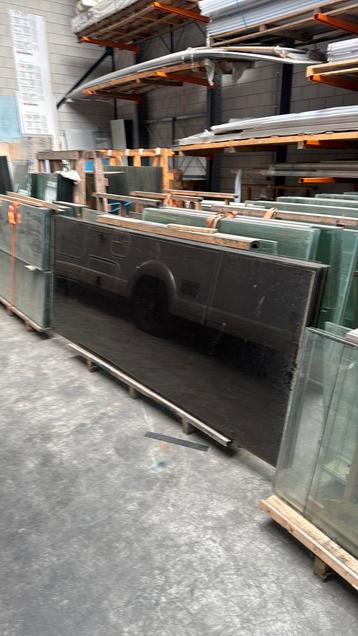 Brons veiligheidsglas - 14 stuks 2523 x 1005 mm beschikbaar voor biedingen