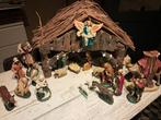 Kerststal met figuren, Antiek en Kunst, Antiek | Religie, Ophalen of Verzenden