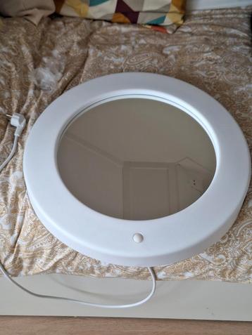 Ikea Lilljorm spiegel met LED-lamp - Ø 55cm beschikbaar voor biedingen