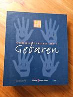 Communiceren met gebaren, Ophalen of Verzenden, Zo goed als nieuw