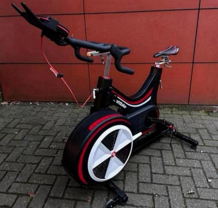 Wattbike Pro, Sport en Fitness, Fitnessmaterialen, Gebruikt, Overige typen, Ophalen