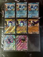 Lotje Scarlet Violet Base Set - kleine hits SVI, Verzenden, Zo goed als nieuw