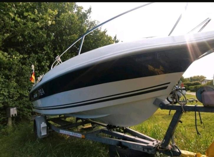 Galia 440 boot, Watersport en Boten, Vis- en Consoleboten, Zo goed als nieuw, 10 tot 30 pk, 3 tot 6 meter, Benzine, Buitenboordmotor