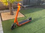 Electrische step, Ophalen of Verzenden, Zo goed als nieuw, Elektrische step (E-scooter)