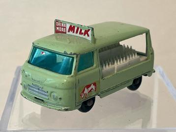 Modelauto Matchbox Lesney Commer Melkwagen "Drink More Milk" beschikbaar voor biedingen
