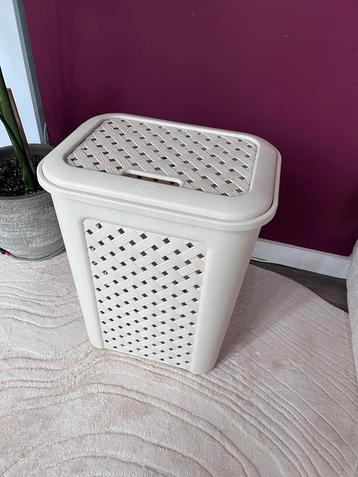 Wasmand crème/beige – goede staat beschikbaar voor biedingen