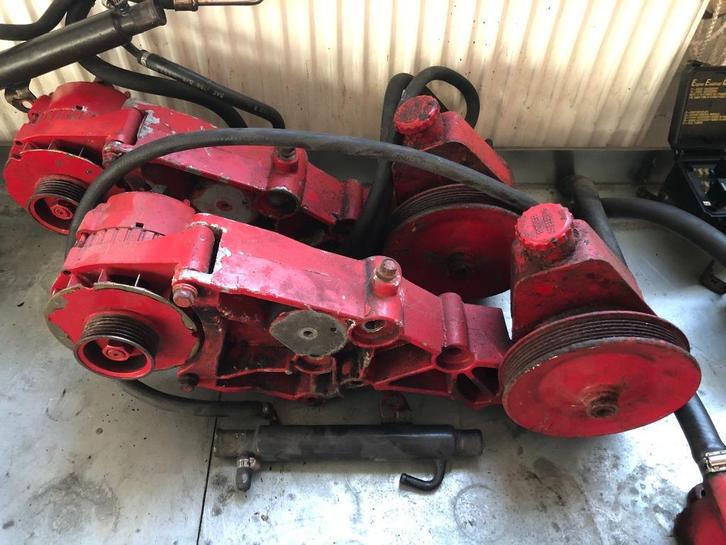 Dynamo met steun en stuurpomp Volvo Penta V8 5,7 OSXI-D, Watersport en Boten, Bootonderdelen, Gebruikt, Motor en Techniek, Motorboot