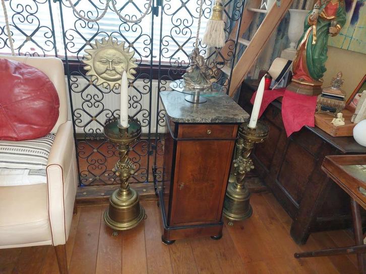 Mahoniehouten halkastje met marmer blad / 82 centimeter, Antiek en Kunst, Antiek | Meubels | Kasten, Ophalen