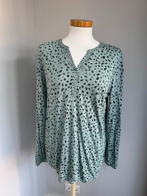 281 Dames t-shirt Esprit Maat M, Kleding | Dames, T-shirts, Zo goed als nieuw, Maat 38/40 (M), Groen, Korte mouw, Ophalen of Verzenden
